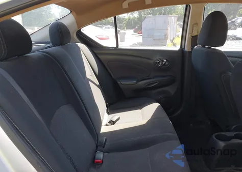 2017 Nissan Versa 1.6 Sv z USA, uszkodzony, nr VIN 3N1CN7AP8HL823974